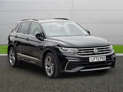 Używany VW Tiguan R-line Edition 150 KM (110 kW) 2022 Czarny SUV