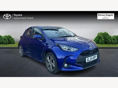 Used Toyota Yaris Hybrid 116 HP (85 kW) 2024 Blue Hatchback
