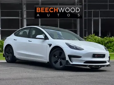 Used Tesla Model 3 Long Range AWD 366 kW (498 HP) 2020 White Sedan