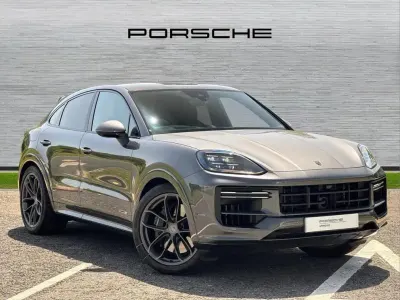 Used Porsche Cayenne 729 HP (536 kW) 2025 Grey SUV