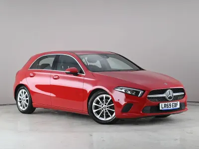 Used Mercedes A180 Executive 136 HP (100 kW) 2019 Red Hatchback