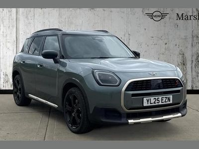 Usado Mini Countryman Exclusive 218 CV (160 kW) 2025 Verde SUV