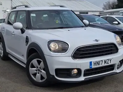 Used Mini Cooper Countryman 136 HP (100 kW) 2017 White SUV