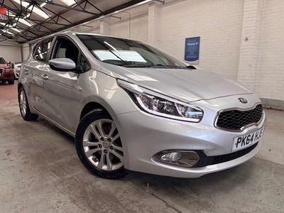 Used Kia Ceed 89 HP (65 kW) 2015 Silver Hatchback