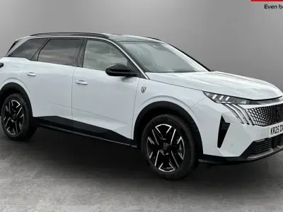 Używany Peugeot 5008 GTi 136 KM (100 kW) 2025 SUV