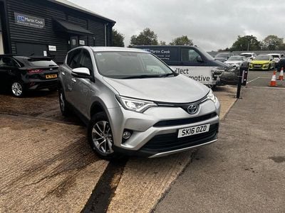 Silver Used 2016 Toyota RAV4 Business Edition Estate | £14,100 (Good price)