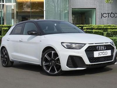 Used Audi A1 Black Edition 108 HP (79 kW) 2021 White SUV