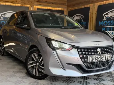 Used Peugeot 208 Allure Premium 100 HP (73 kW) 2022 Grey Hatchback