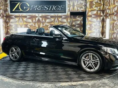 Begagnad Mercedes C220 AMG Line Premium 194 HK (142 kW) 2019 Svart Cab