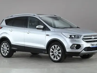 Second-hand Ford Kuga Titanium 179 CP (131 kW) 2019 Argintiu SUV