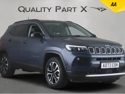 Begagnad Jeep Compass Limited 2023 Blå SUV