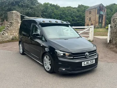 Used VW Caddy Highline 150 HP (110 kW) 2016 Black MPV