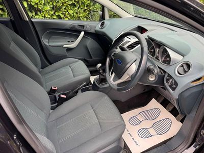 Used Ford Fiesta Zetec 96 HP (70 kW) 2011 Black Hatchback