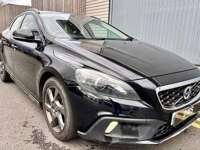 Used Volvo V40 CC 120 HP (88 kW) 2015 Estate