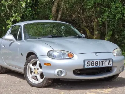 Używany Mazda MX5 140 KM (102 kW) 1998 Srebrny Kabriolet