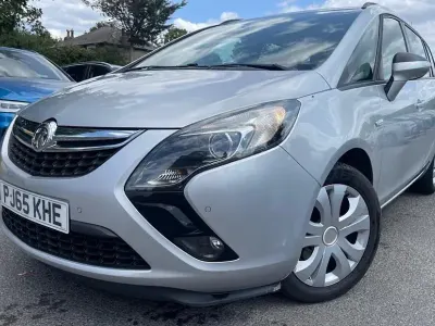 Used Vauxhall Zafira Tourer 140 HP (102 kW) 2015 Silver MPV