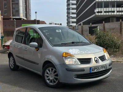 Used Renault Modus Dynamique 112 HP (82 kW) 2006 Silver MPV