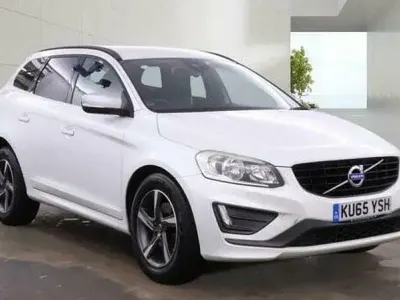 Usado Volvo XC60 R-Design 220 CV (161 kW) 2015 Blanco SUV