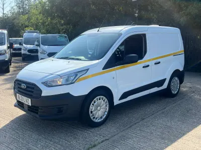 Used Ford Transit Connect 2021 White MPV