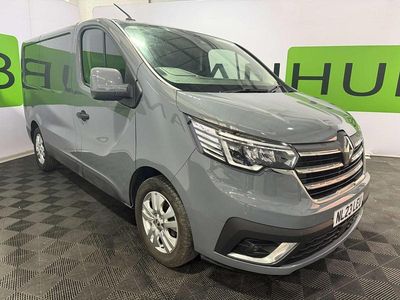Grey Used 2023 Renault Trafic MPV | £19,794 (Expensive)
