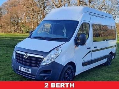 Used Vauxhall Movano 125 HP (91 kW) 2014 White MPV
