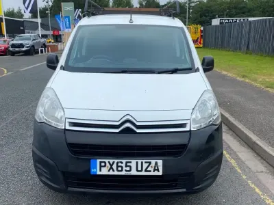 Used Citroën Berlingo 75 HP (55 kW) 2015 White MPV
