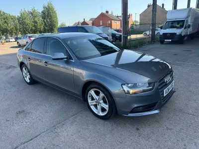 Begagnad Audi A4 2014 Grå Sedan