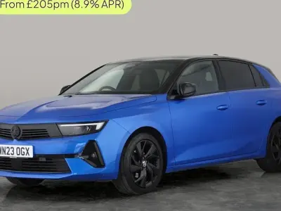 Used Vauxhall Astra 131 HP (96 kW) 2023 Blue Hatchback
