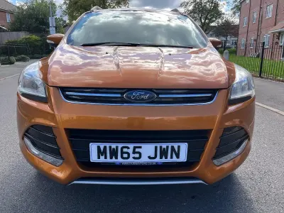 Używany Ford Kuga Titanium 150 KM (110 kW) 2015 Pomarańczowy SUV