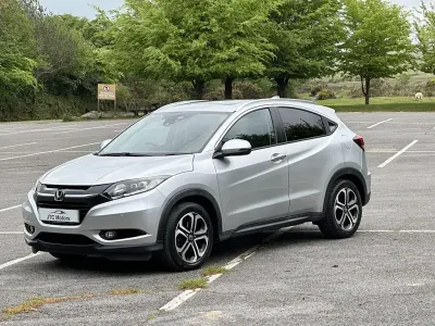 Used Honda HR-V EX 120 HP (88 kW) 2017 Silver SUV