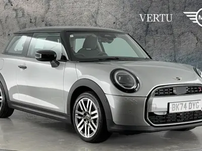 Usado Mini Cooper Classic 204 HP (150 kW) 2024 Citadino