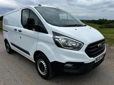 Used Ford Transit Custom 130 HP (95 kW) 2020 White Van