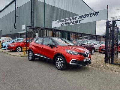 used Renault Captur 0.9 PLAY TCE 5d 89 BHP