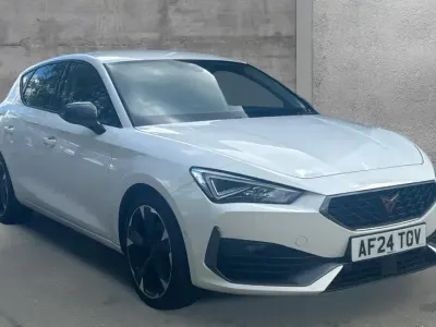 Used Cupra Leon 150 HP (110 kW) 2024 White Hatchback