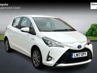 Used Toyota Yaris Hybrid 101 HP (74 kW) 2019 Hatchback