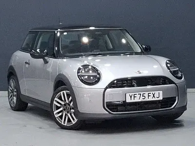 Used Mini Cooper Classic 114 kW (156 HP) 2025 Silver Hatchback