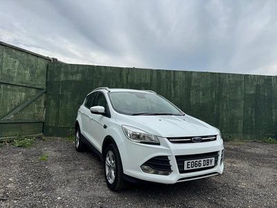 White Used 2016 Ford Kuga Zetec SUV | £6,155 (Good price)