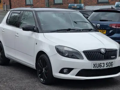 Używany Skoda Fabia vRS 180 KM (132 kW) 2013 Biały Hatchback