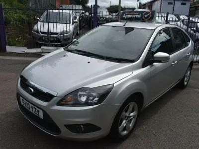 Used Ford Focus Zetec 2010 Silver Hatchback