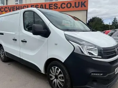 Used Fiat Talento 120 HP (88 kW) 2017 White MPV