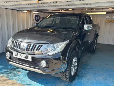 Usado Mitsubishi L200 2016 Negro Pickup/Camioneta