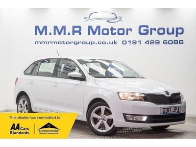 Used Skoda Rapid SE 90 HP (66 kW) 2017 White Hatchback