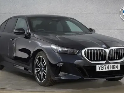 Begagnad BMW 530e M Sport 295 HK (216 kW) 2024 Svart