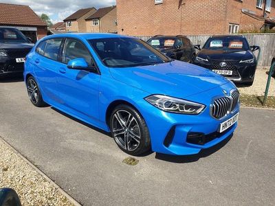 Usado BMW 118 M Sport 136 HP (100 kW) 2023 Azul Citadino