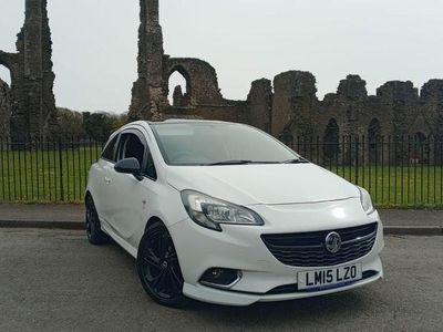 Second-hand Vauxhall Corsa Edition 2015 Alb Hatchback