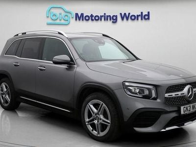 Mercedes GLB220