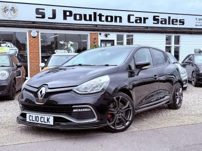 Gebraucht Renault Clio IV 200 PS (147 kW) 2014 Schwarz Kleinwagen