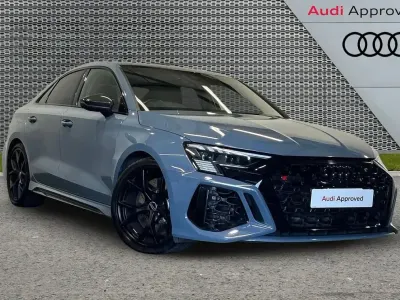 Używany Audi RS3 Sport 400 KM (294 kW) 2022 Szary Sedan/Limuzyna