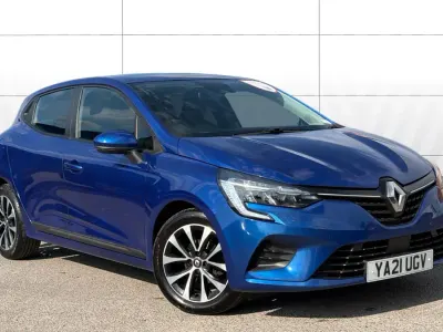 Used Renault Clio Iconic 90 HP (66 kW) 2021 Blue Hatchback