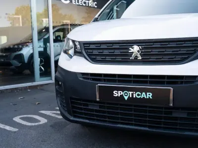 Used Peugeot Partner Premium 130 HP (95 kW) 2022 White MPV